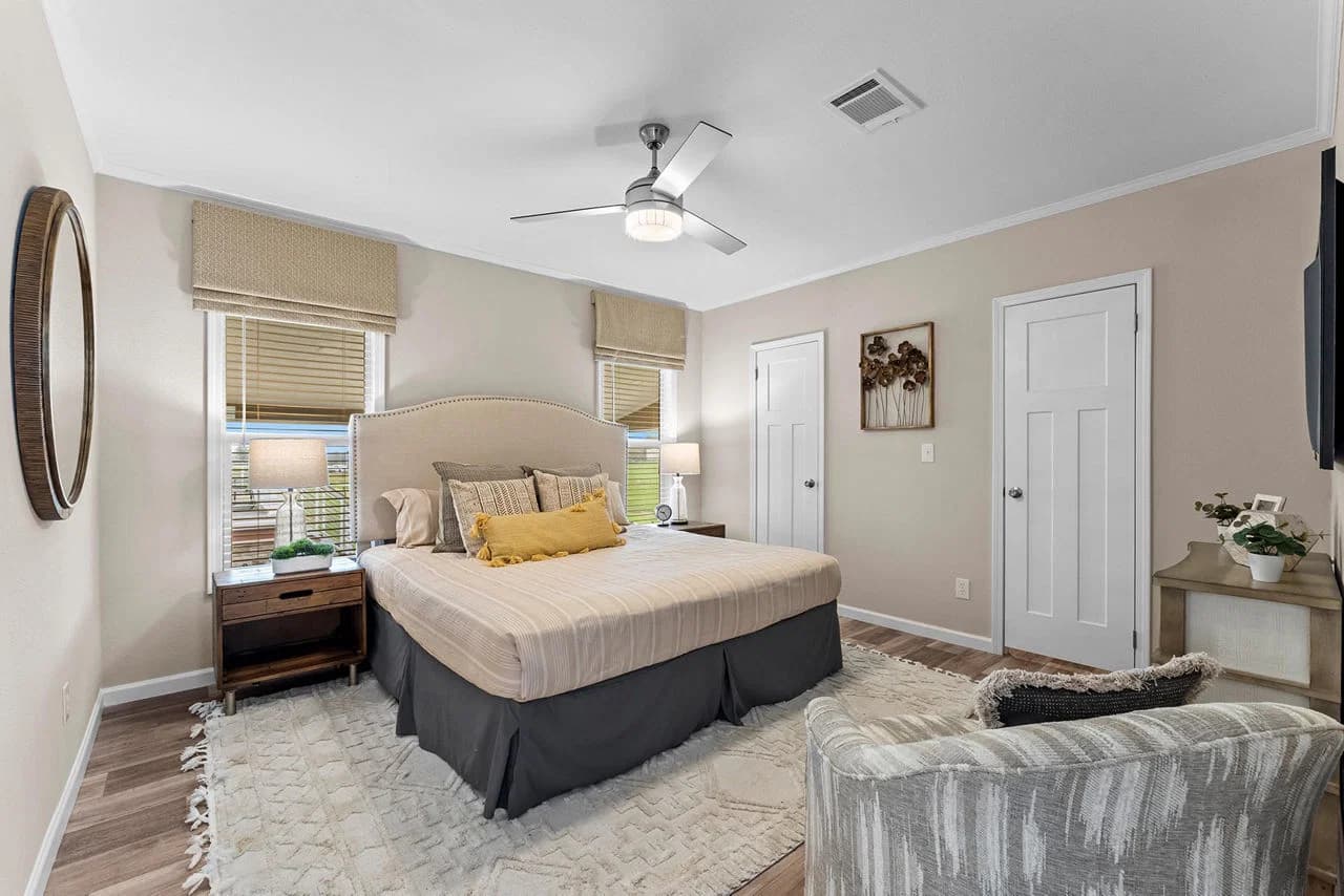 Innovation in2860h32103 bedroom home features