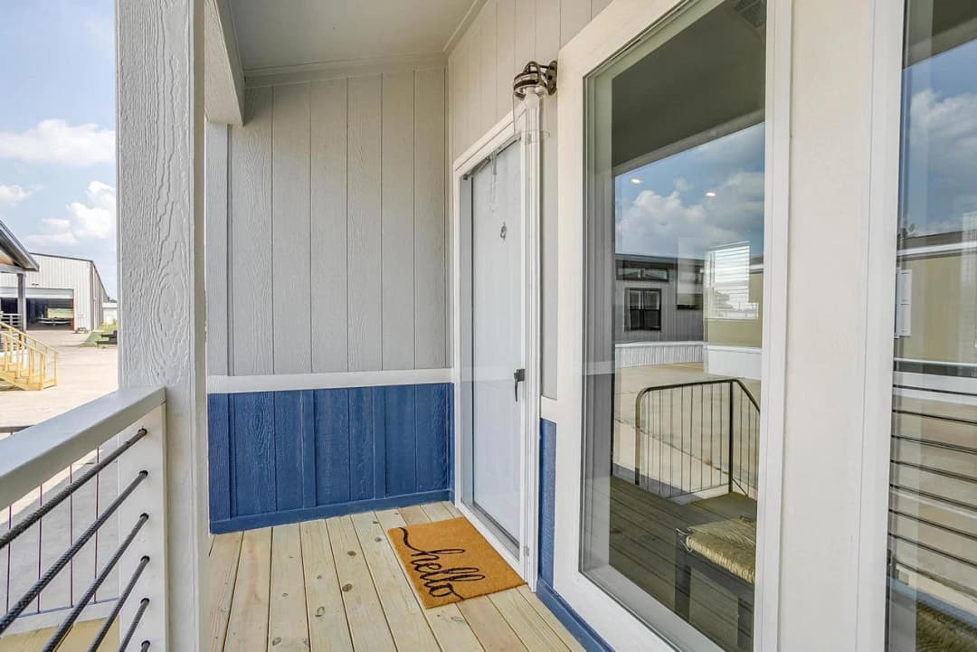 Innovation in1856h11024 exterior home features