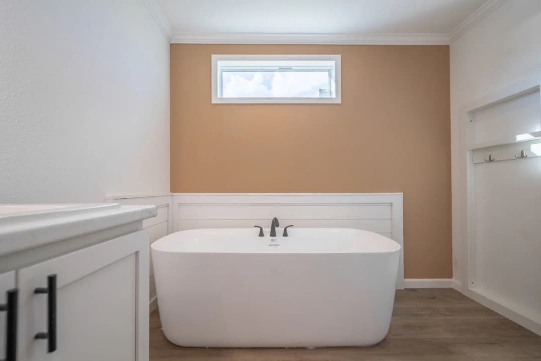 Innovation in5442h33003 bathroom home features