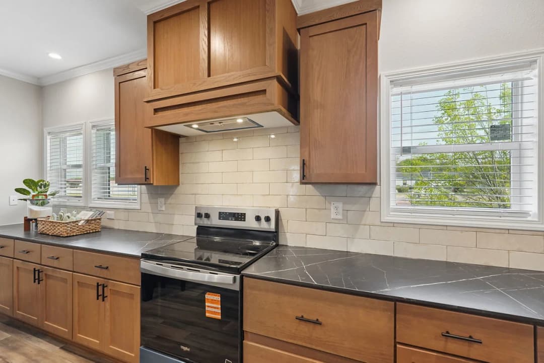 Innovation in3276h42466 kitchen home features