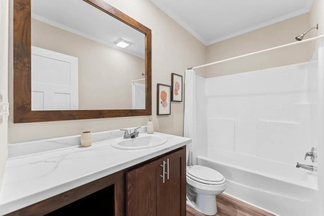 Innovation in2860h32103 bathroom home features