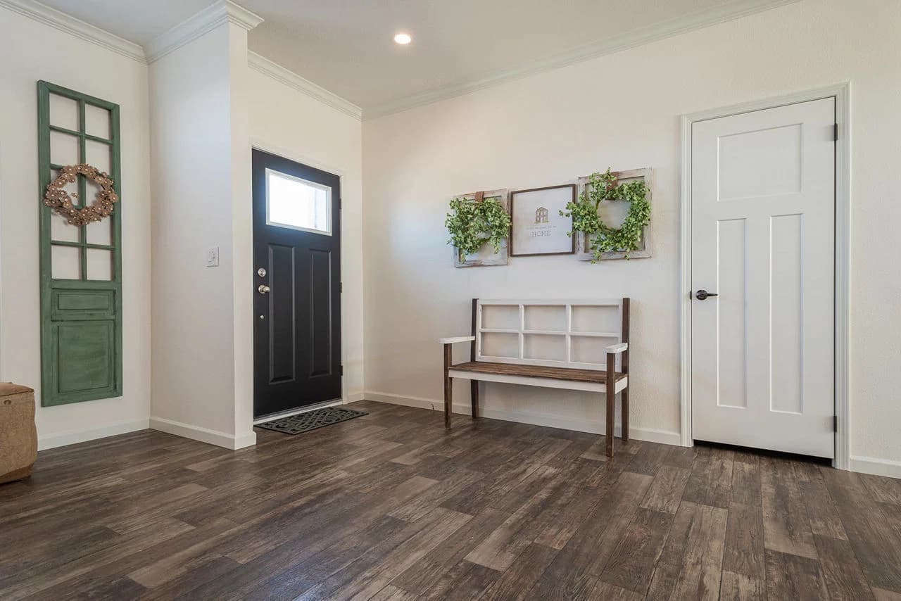 Innovation in3276h42075 interior home features
