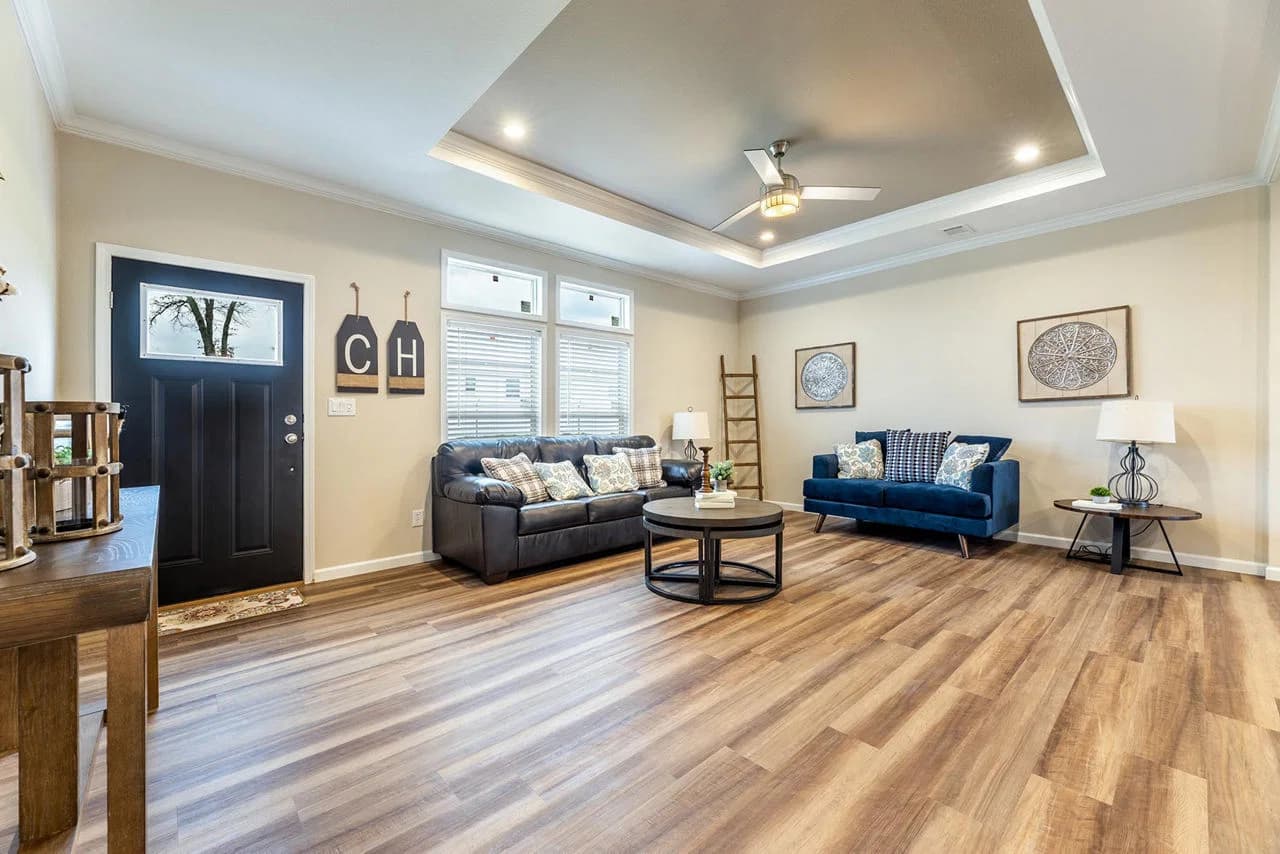 Innovation in3260h32076 interior home features