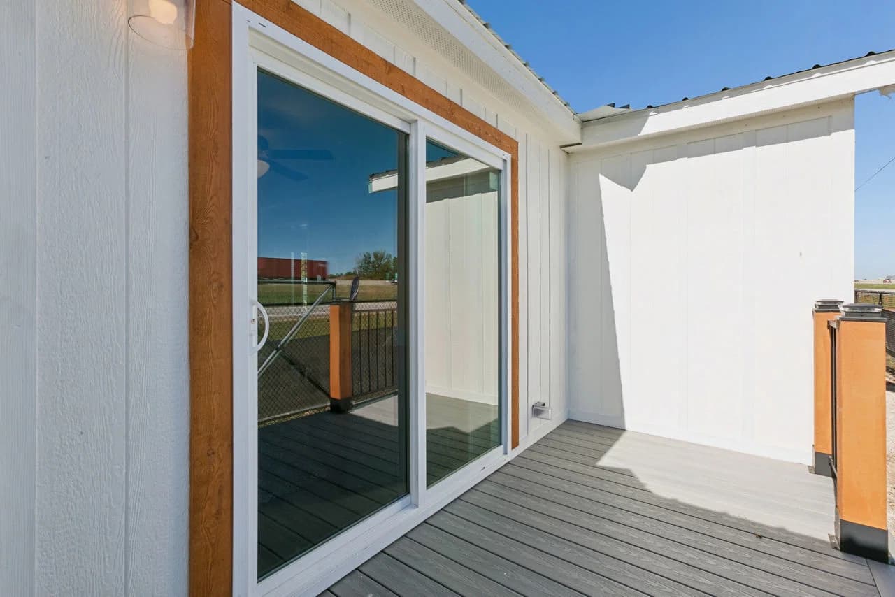Innovation in5442h33003 exterior home features