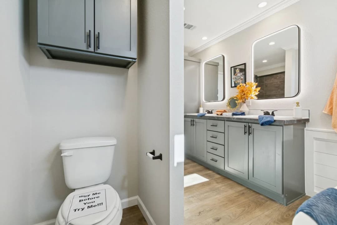 Innovation in5442h33003 bathroom home features