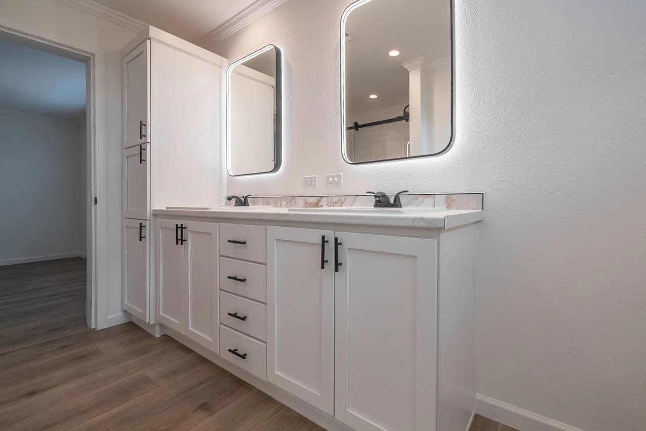 Innovation in5442h33003 bathroom home features