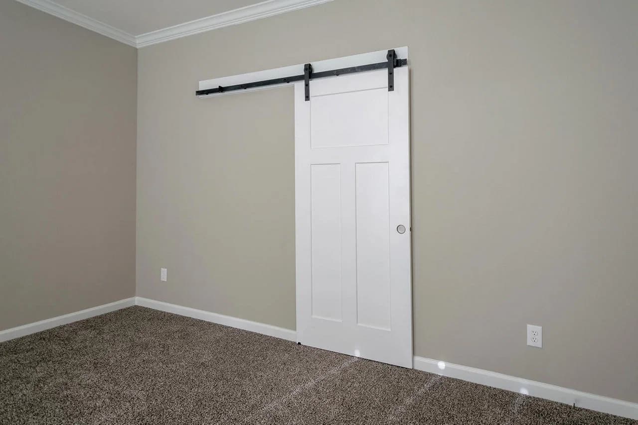 Innovation in3268h32052 bedroom home features