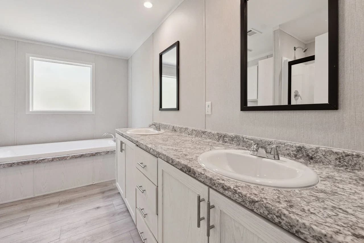 Nm2860l bathroom home features
