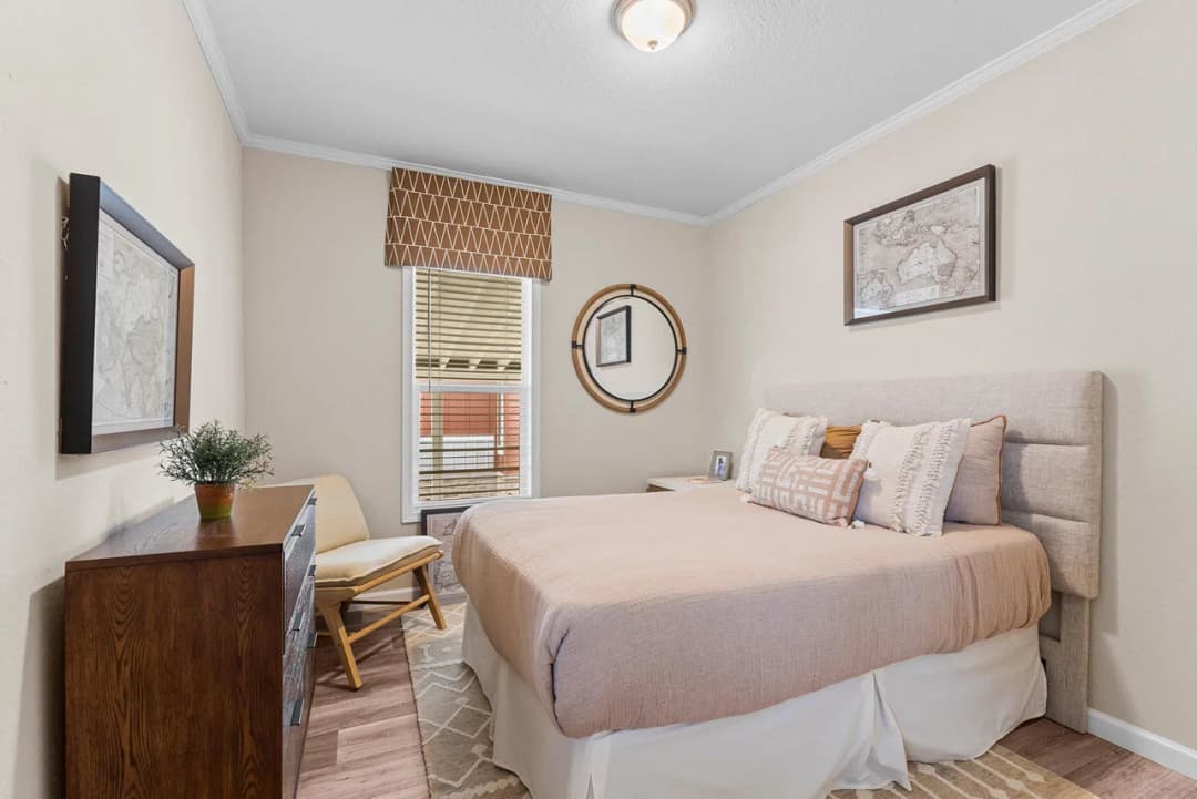 Innovation in2860h32103 bedroom home features