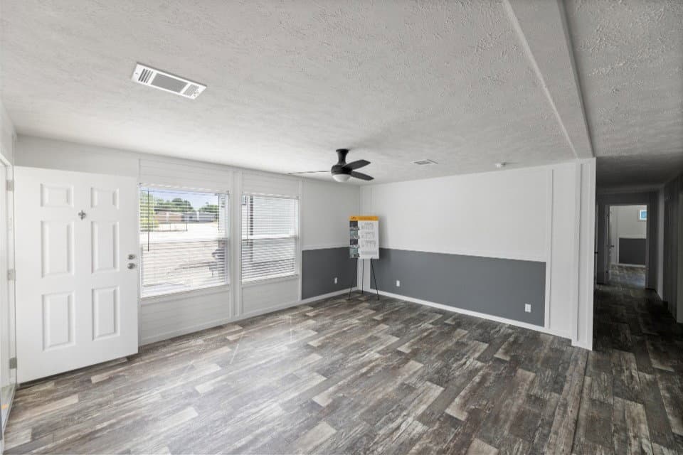 Verde ranch 28603n interior home features