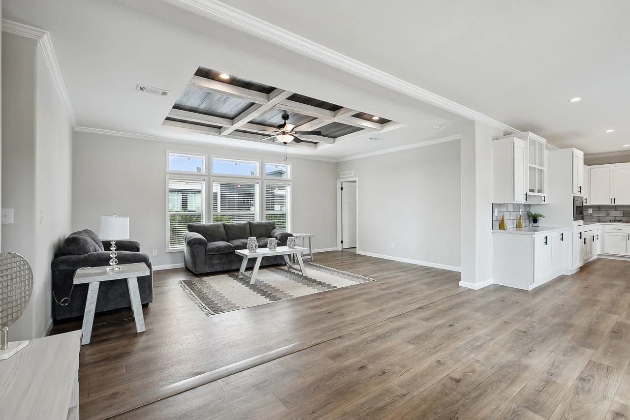 Innovation in3276h42094 interior home features