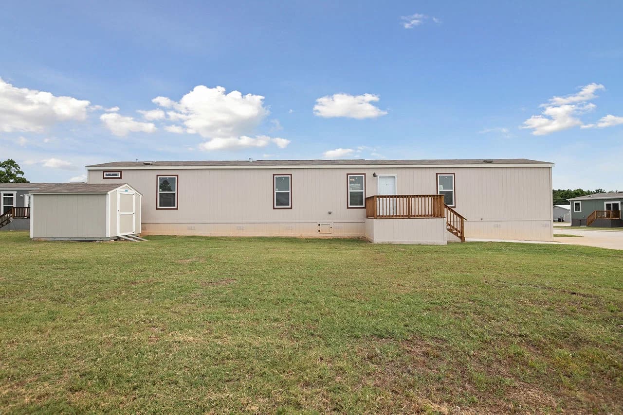 Nm1676b hero, elevation, and exterior home features