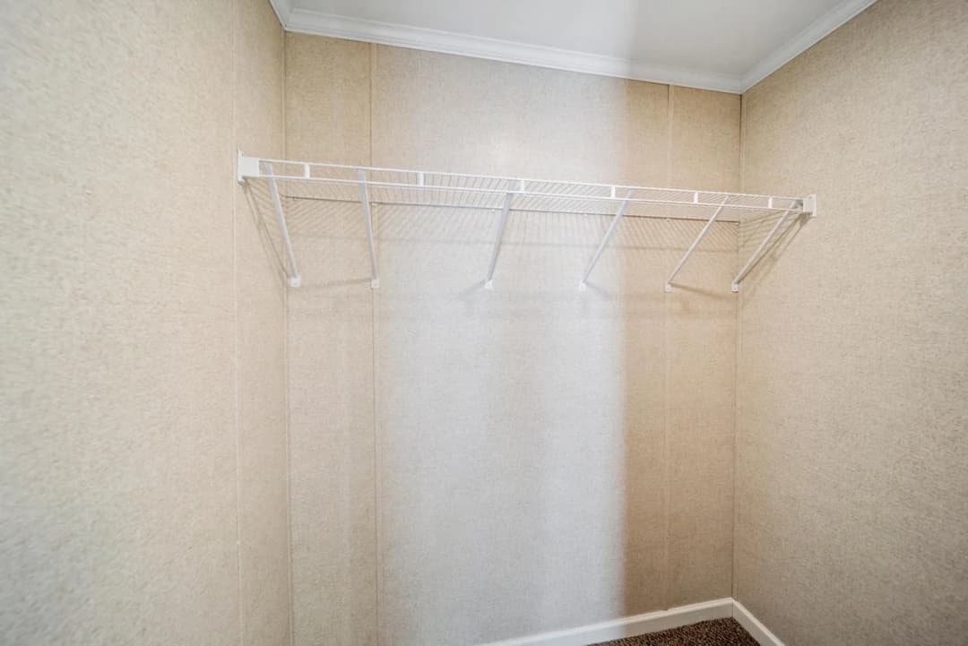 Innovation in2856h32026 interior home features
