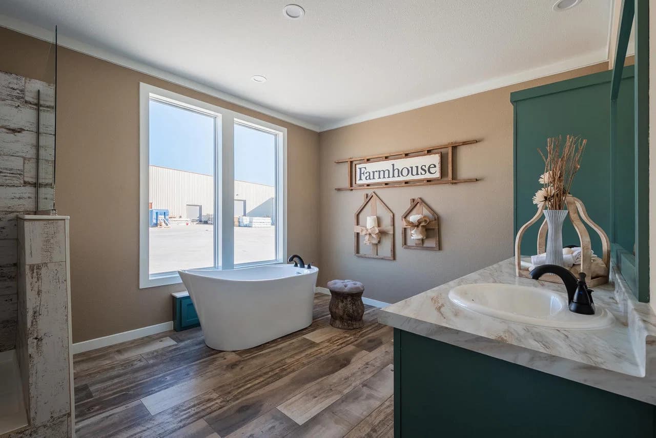 Innovation in3266h32050 bathroom home features