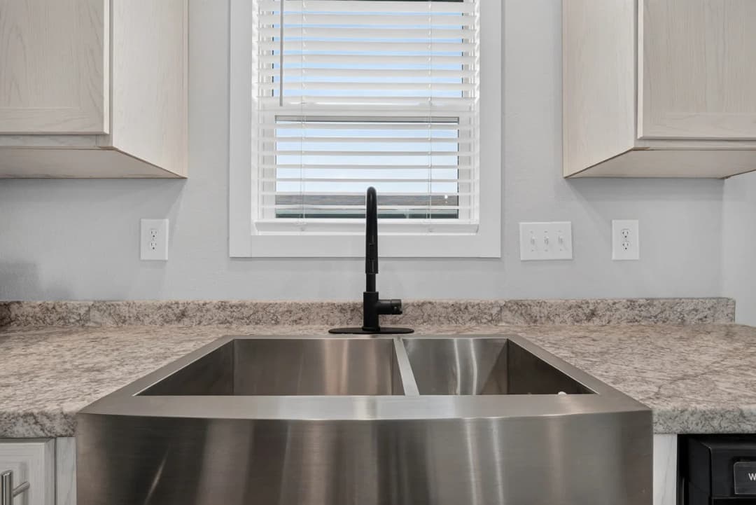 Nm1866a kitchen home features