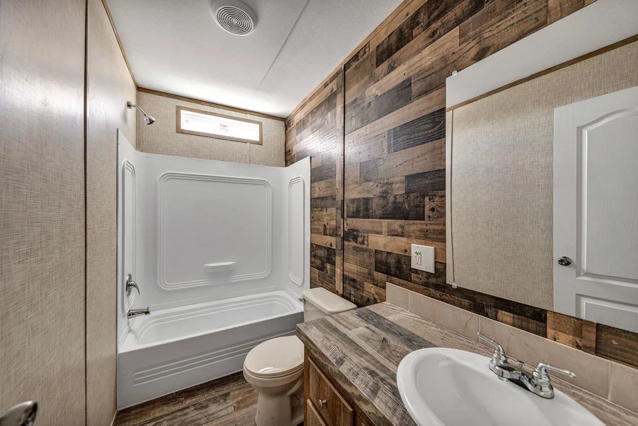 Nm1650a bathroom home features