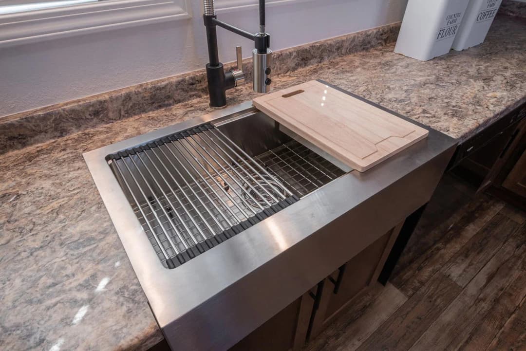 Innovation in3276h42075 kitchen home features