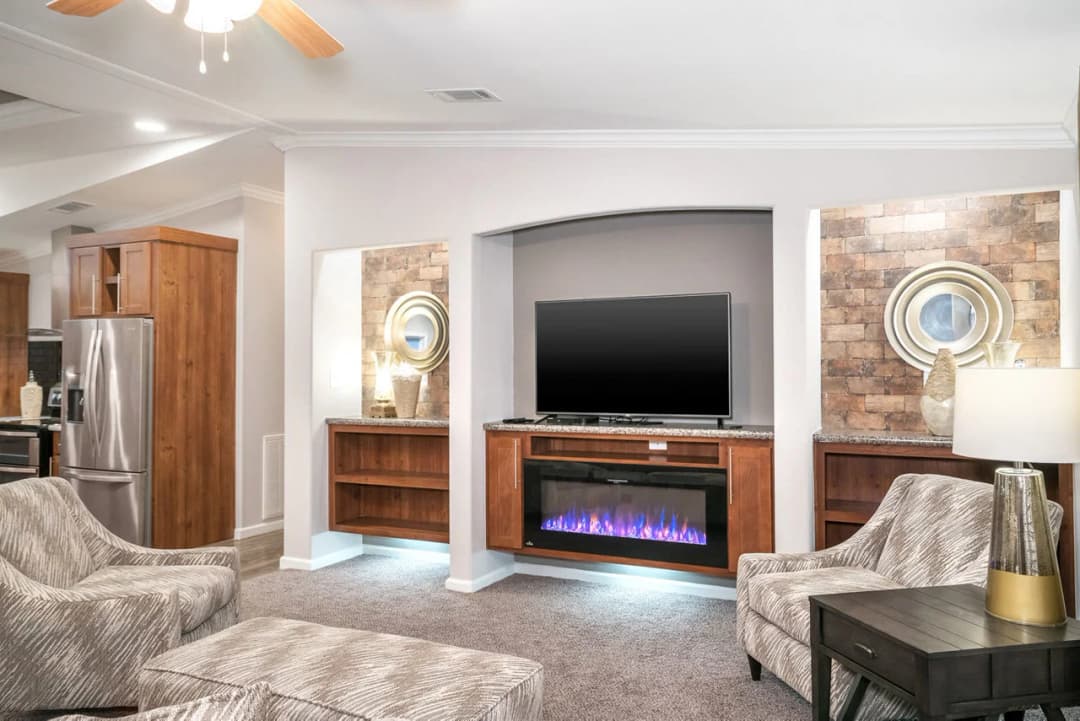 Innovation in3268h42022 hero and interior home features