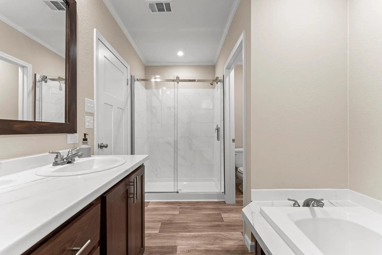 Innovation in2860h32103 bathroom home features