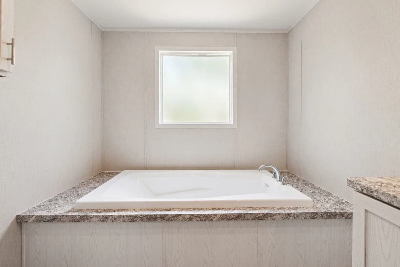 Nm2860l bathroom home features
