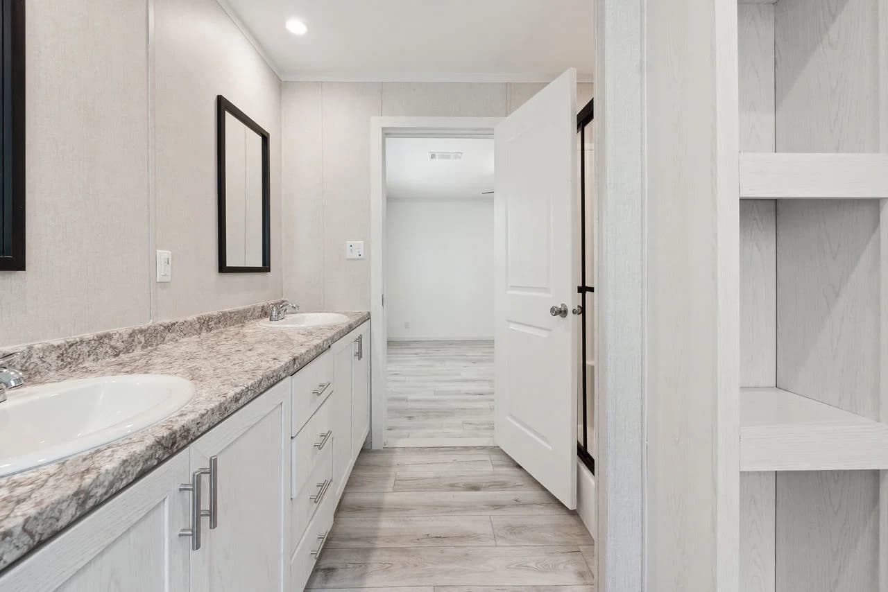 Nm2860l bathroom home features