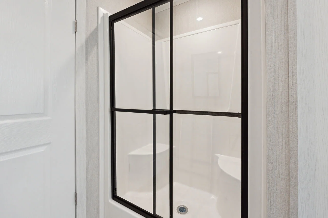 Nm2860l bathroom home features